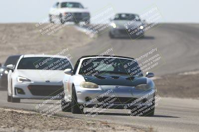 media/Oct-18-2025-Speed Ventures (Sat) [[8b3b7cf525]]/Purple/Session 2 (Phil Hill)/